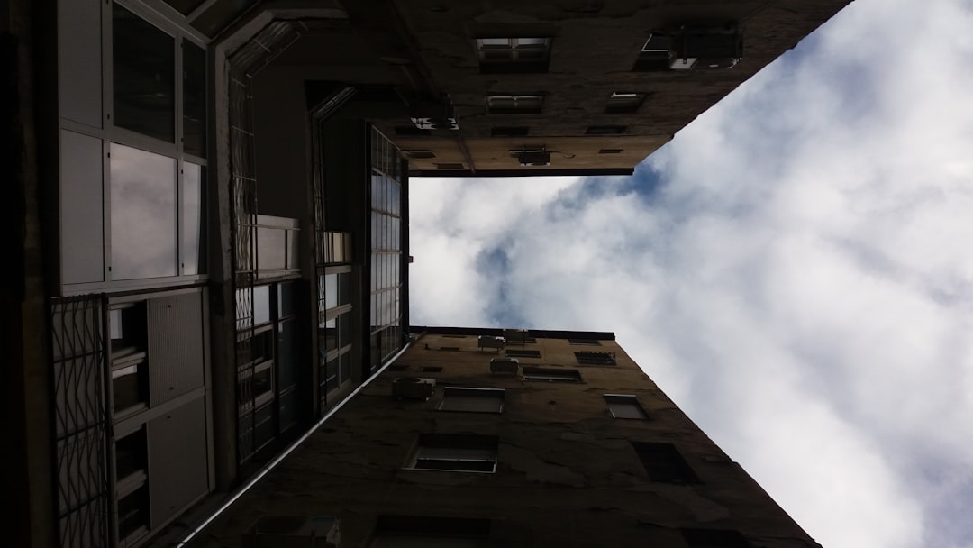 erfahren sie mehr über gemeinkosten, ihre bedeutung in der buchhaltung und wie sie die wirtschaftlichkeit ihres unternehmens beeinflussen.