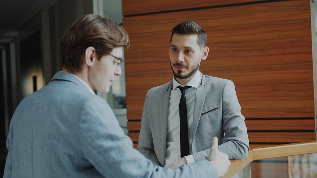 effektive corporate communication stärkt das image ihres unternehmens, fördert die zusammenarbeit und unterstützt den erfolgreichen austausch mit allen stakeholdern.