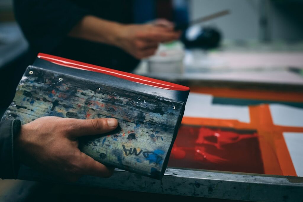 entdecken sie, wie disruption traditionelle branchen verändert und innovationen vorantreibt. erfahren sie mehr über die chancen und herausforderungen von disruptiven technologien.
